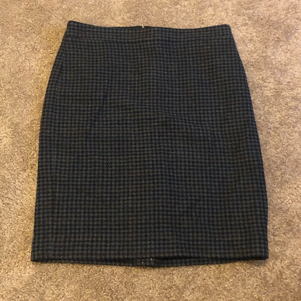 NWT J Crew Houndstooth Pencil Skirt
